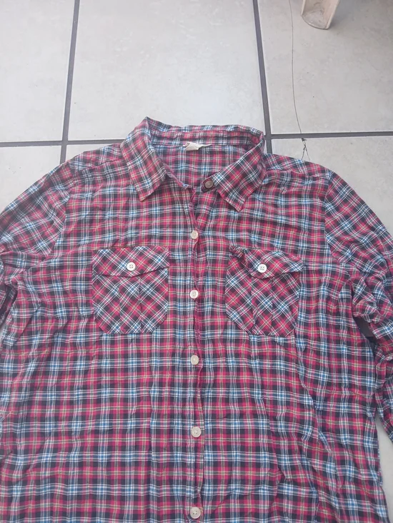 Vintage Forever 21 Red And Blue Plaid Button Down Shirt - Picture 4 of 8